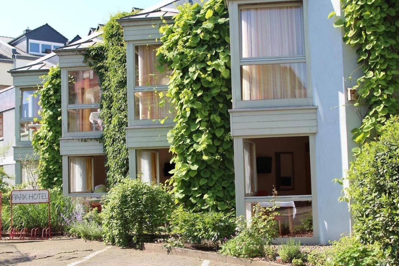 Park Hotel Конц Екстериор снимка