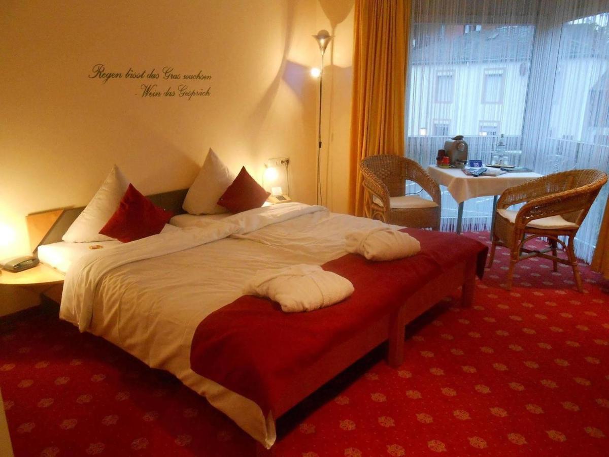 Park Hotel Конц Екстериор снимка