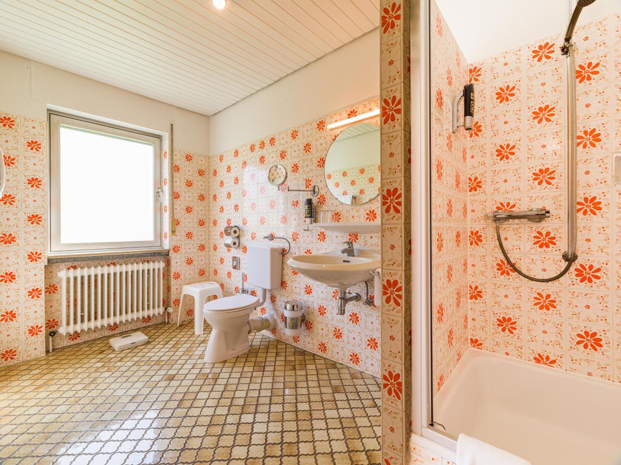 Park Hotel Конц Екстериор снимка